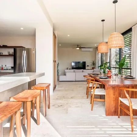 Apartment 3bd Ph Pool Patio - Secure And Free Club