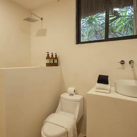Hotel Tuup 3*