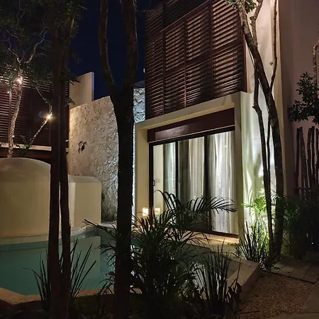 Beautiful With A Private Pool *