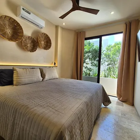 Apartment Premiere Near The Tulum