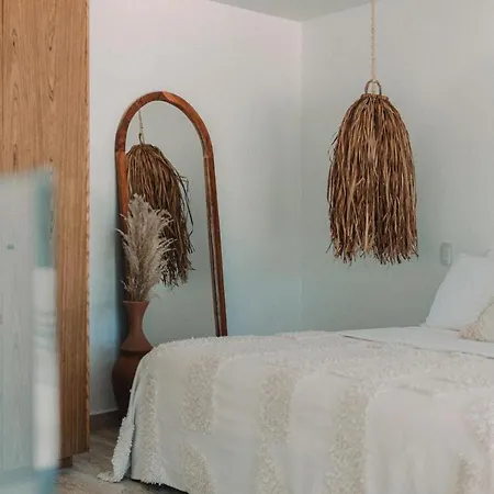 Leneva Loft *