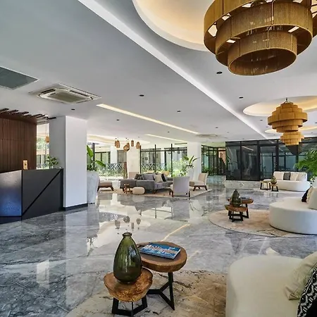 Escape - Stylish Pool, Gym & Parking Apartment Tulum