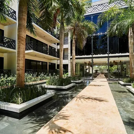Apartment Escape - Stylish Pool, Gym & Parking
