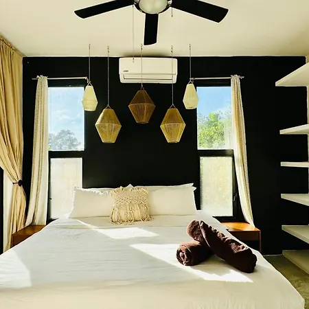 Starfit Boutique Beachclub, & Gym Included Hotel