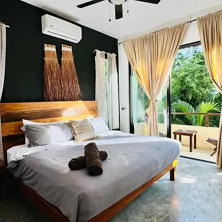 Hotel Starfit Boutique Beachclub, & Gym Included