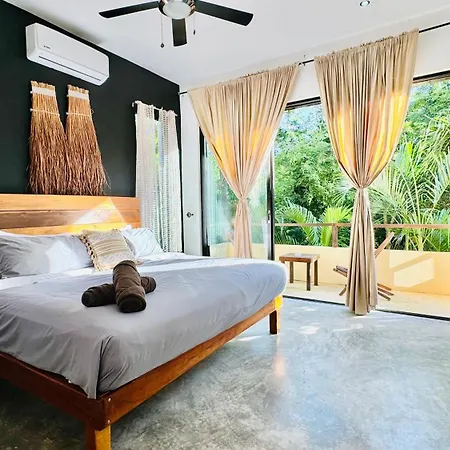 Starfit Boutique Beachclub, & Gym Included Tulum