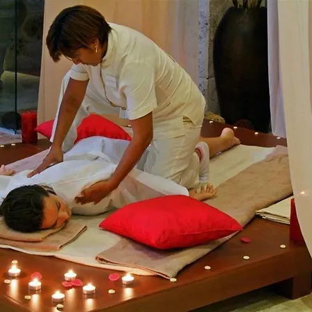 Grand Palladium Riviera And Resort