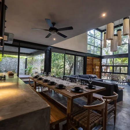 Villa Luxury Close To The - Concierge! Tulum