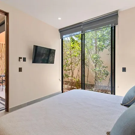 Apartment Colmex Brand New 2 Pools 24h Security