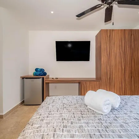 Apartment Lux 2 Bd With Private Plunge Pool, Terrace