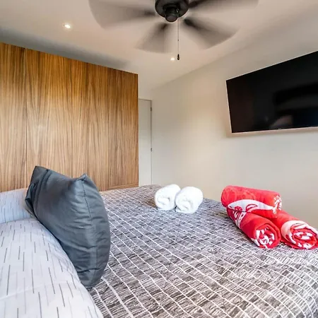 Lux 2 Bd With Private Plunge Pool, Terrace Apartment