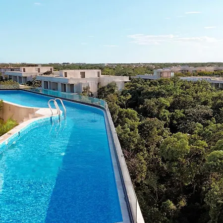 Akua 17 2br Rooftop Pool & Gym Aparthotel