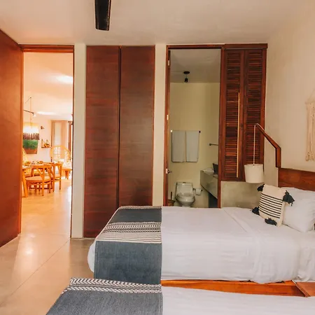 Quiet, Lux, Spacious And Comfy 2bd 2bth Condo,private Pool, Wifi, Ac, 24hr Security Aparthotel 4*