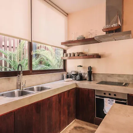 Quiet, Lux, Spacious And Comfy 2bd 2bth Condo,private Pool, Wifi, Ac, 24hr Security