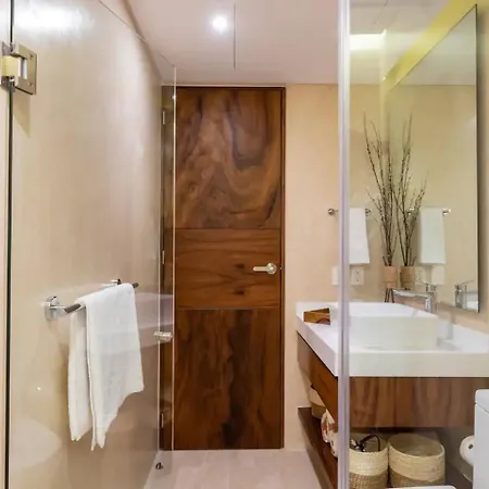 Park Lagunas - Luxury Modern With Kitchen 2*