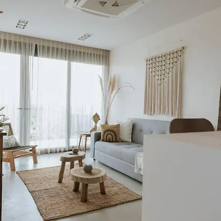 Apartment Cute Boho Penthouse 2 Bedroom