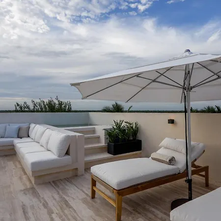Romeotulum Tulum