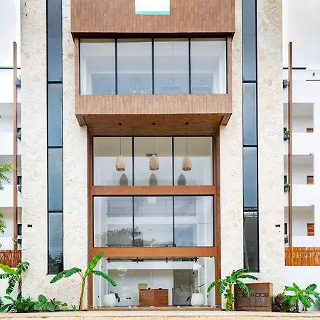 Pool & Rooftop In 2 Bedrooms Tulum