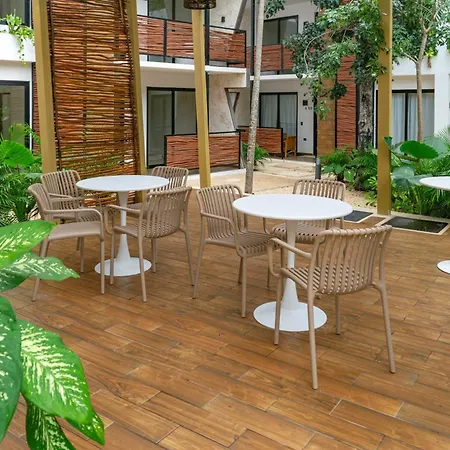 Apartment Pool & Rooftop In 2 Bedrooms