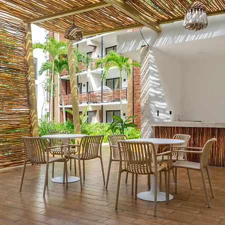 Apartment Pool & Rooftop In 2 Bedrooms