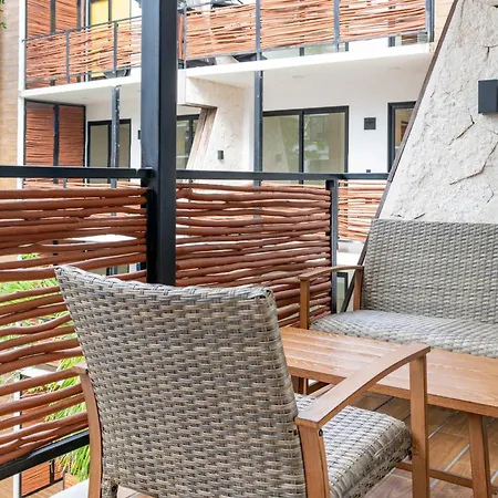 Apartment Pool & Rooftop In 2 Bedrooms
