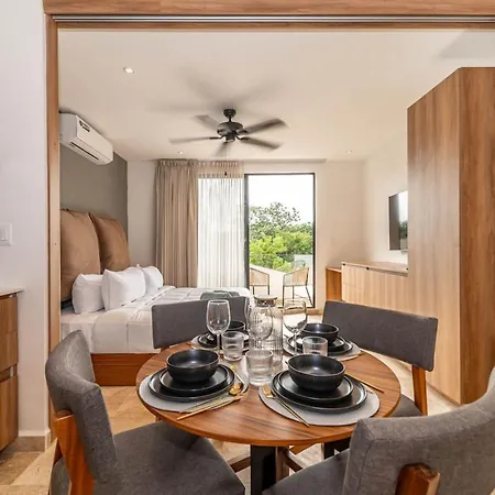 King With Balcony, Rooftop Pool In Trendy Aldea Zama Holiday home *