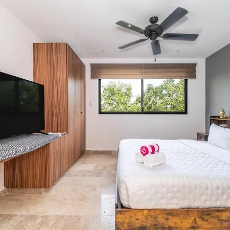 Lux 2 Bd With Private Plunge Pool And Balcony Holiday home *