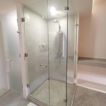 Hotel Kuun Taak 3*