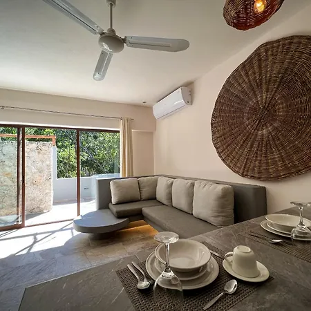 Kuun Taak Hotel 3*