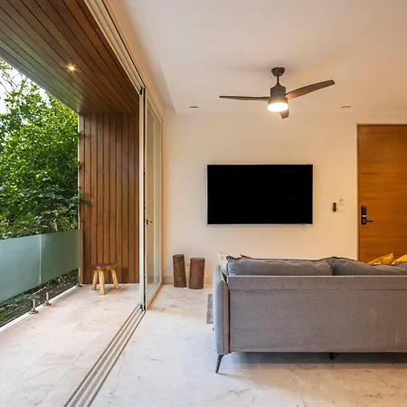 Vita Tulum Aparthotel 4*