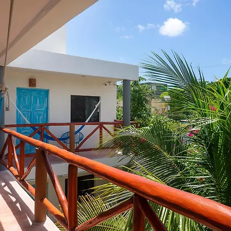 Apartahotel Casa Toloc 4*