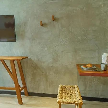 Impresionante Tuk Apartahotel