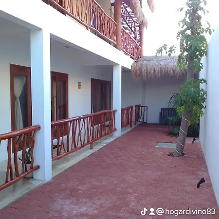 Hotel Riviera 5