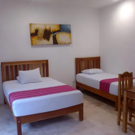Riviera 5 *