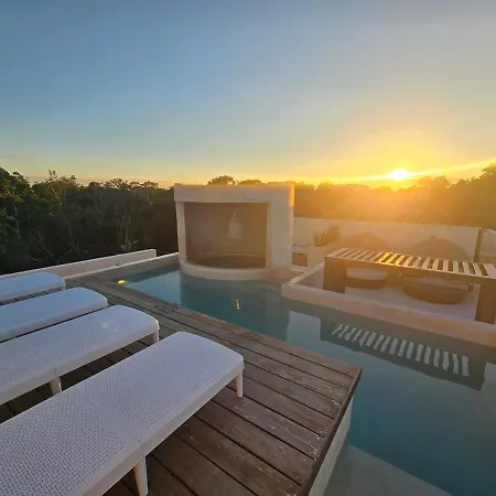 Brand New Penthouse Jungle Views 2 Bdr Sleeps 6 Сasa de vacaciones Tulum