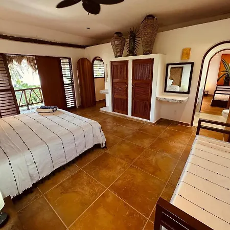 Holiday home Tankah Sunrise Sanctuary - Reef & Oceanfront *