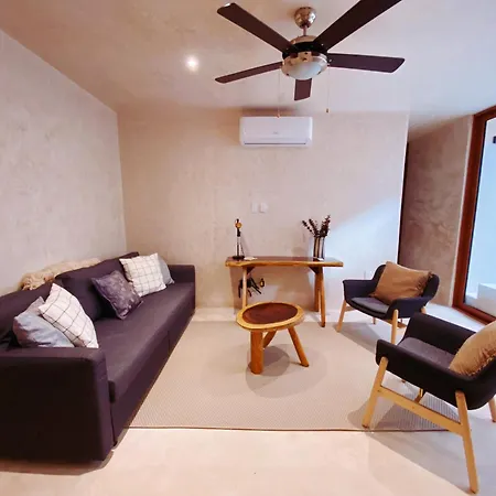 Makan Brand New 2-bedroom With Patio And Pool Apartment