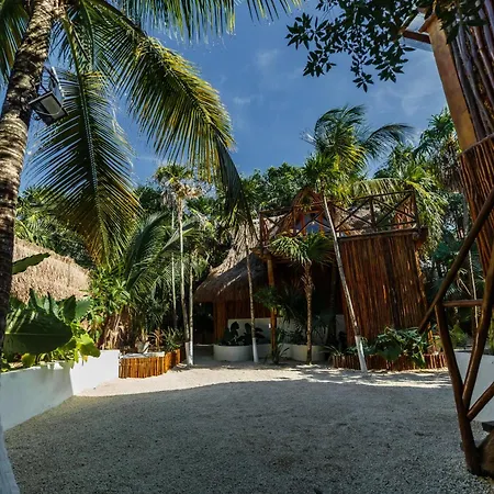 Eco Banitas Hotel Tulum