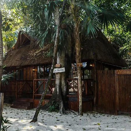 Hotel Eco Banitas