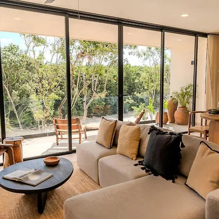 Tropical 2 Bedroom | Private Balcony & Rooftop | Casago Holiday home Tulum