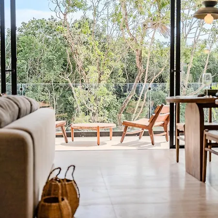Tropical 2 Bedroom | Private Balcony & Rooftop | Casago Holiday home