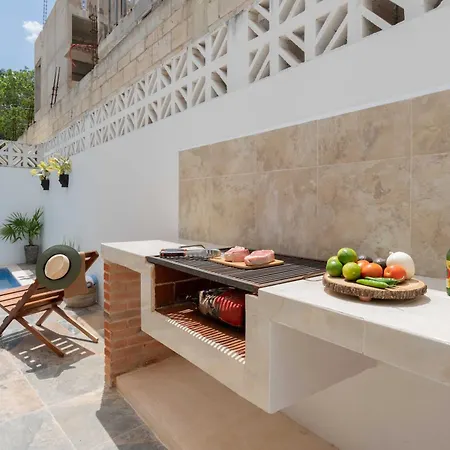 Casa Laura - - Private Townhome For 6 Guest - 3 Bedrooms - 5 Beds- Restaurant Walking Distance Apartamento *