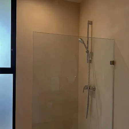 Studio In Ophelia E3