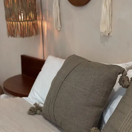 Apartment Studio In Ophelia B6