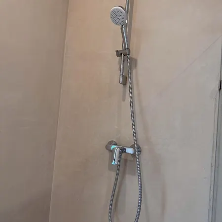 Apartment Studio In Ophelia B6 *