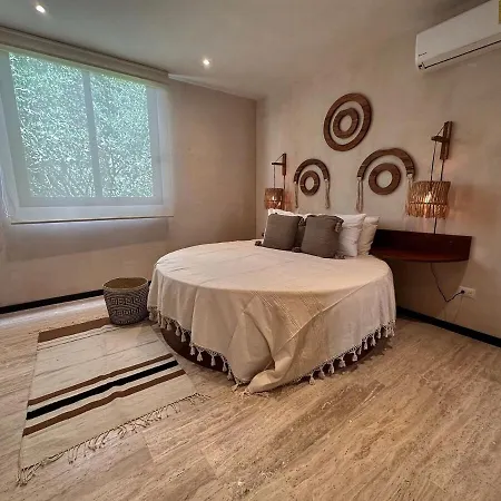 Apartment 1 Bedroom Ophelia 320