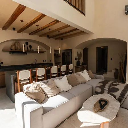 Villa Luxe 6-br With Four Private Pools Tulum
