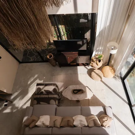Luxe 6-br With Four Private Pools Tulum