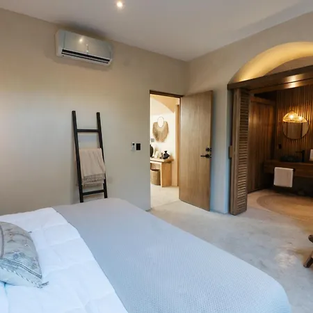 Villa Luxe 6-br With Four Private Pools Tulum