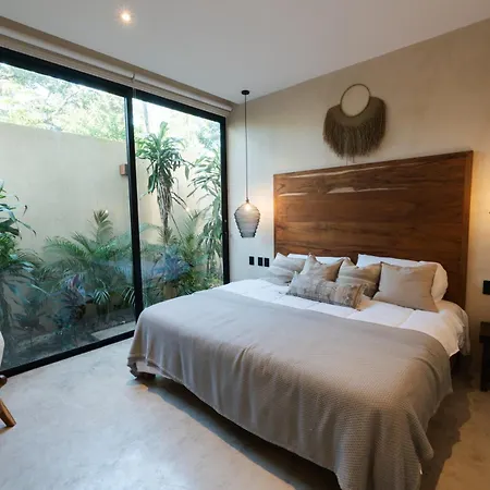 Villa Luxe 6-br With Four Private Pools *